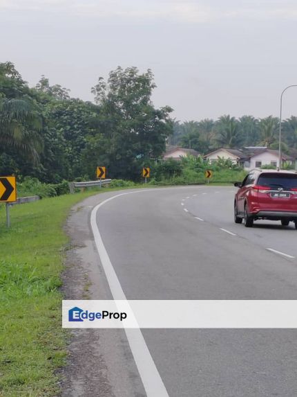 Kota Tinggi Agricultural Land beside Federal Highway for sale, Johor, Ulu Tiram