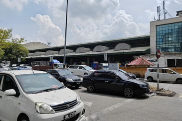 Pusat Perdagangan Pandan (Pandan City Commercial Hub)