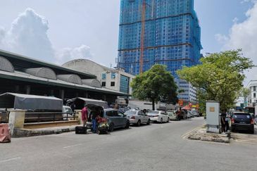 Pusat Perdagangan Pandan (Pandan City Commercial Hub)