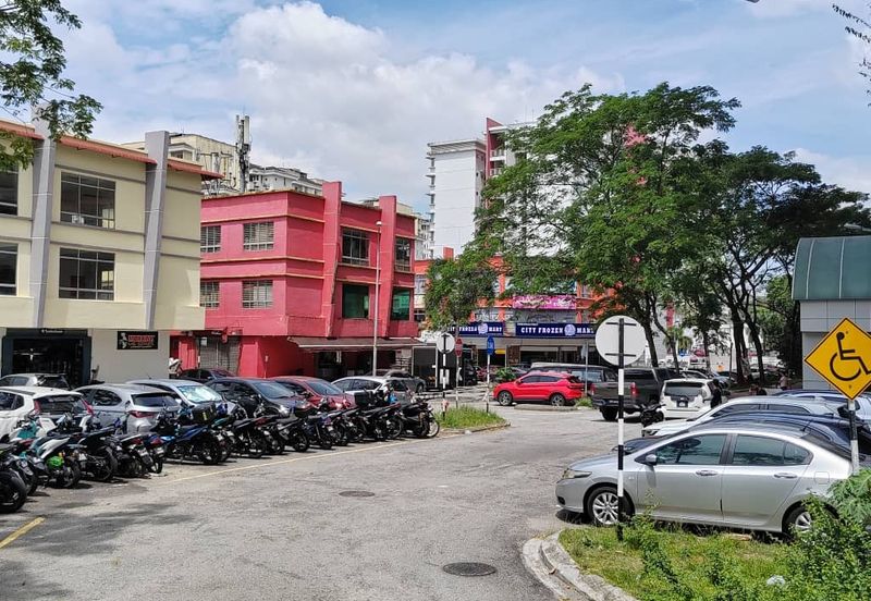 Taman Larkin Perdana