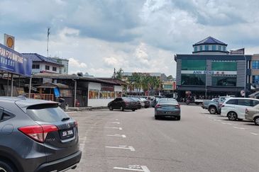Kluang Mall