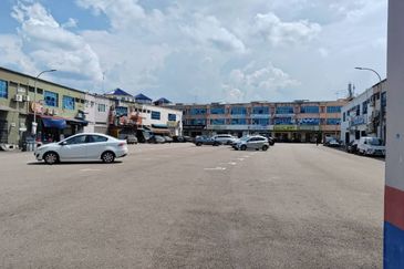 Kluang Mall