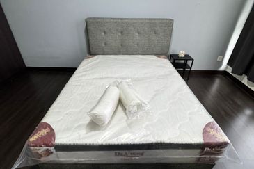 28 Boulevard (28 BLVD)