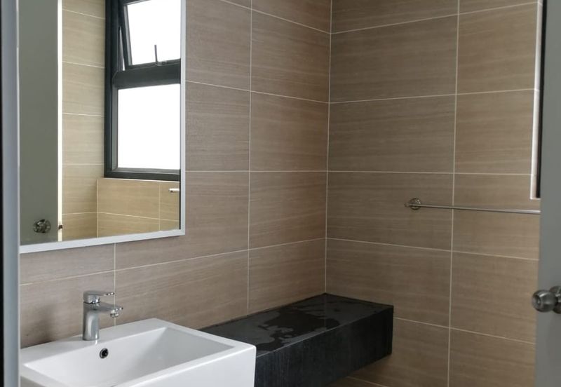 28 Boulevard (28 BLVD)