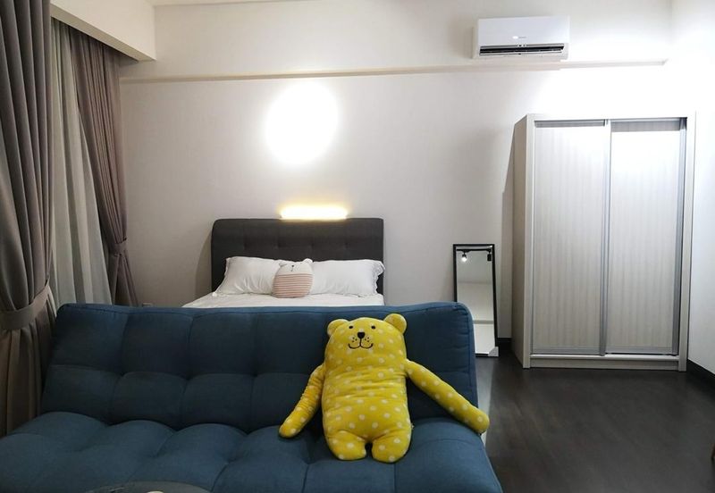 28 Boulevard (28 BLVD)