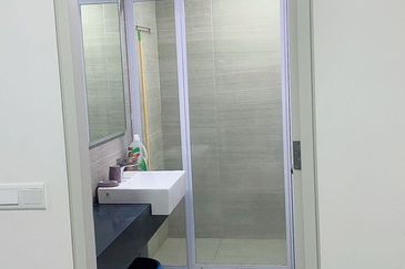 28 Boulevard (28 BLVD)