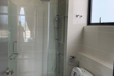 Waltz Residences @ Paradigm Garden City