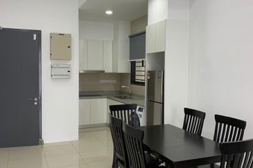 Waltz Residences @ Paradigm Garden City