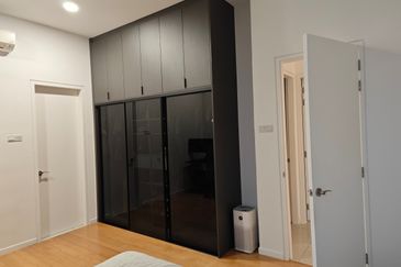 Waltz Residences @ Paradigm Garden City