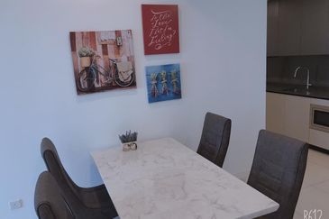 Aria Luxury Residence