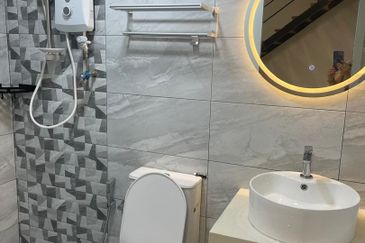 Arte Cheras @ Taman Midah