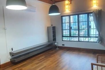 202 DC (Desa Cahaya)