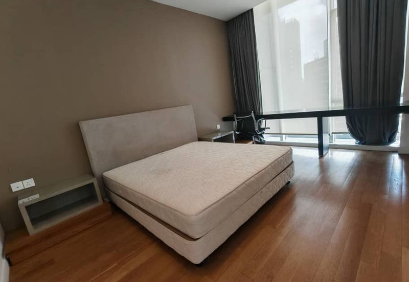 Face Platinum Suites