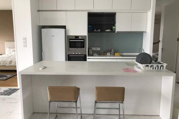 Face Platinum Suites