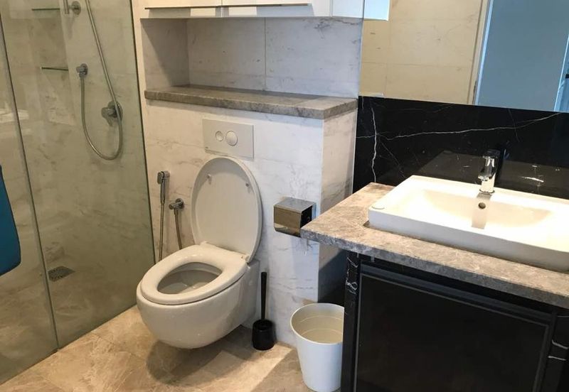 Face Platinum Suites