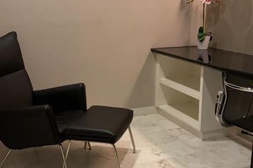 Face Platinum Suites