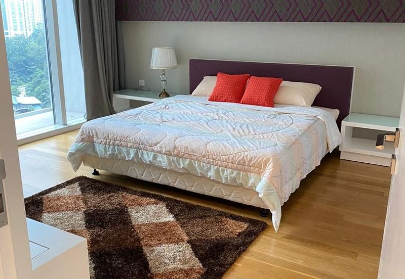 Face Platinum Suites