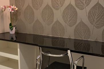 Face Platinum Suites