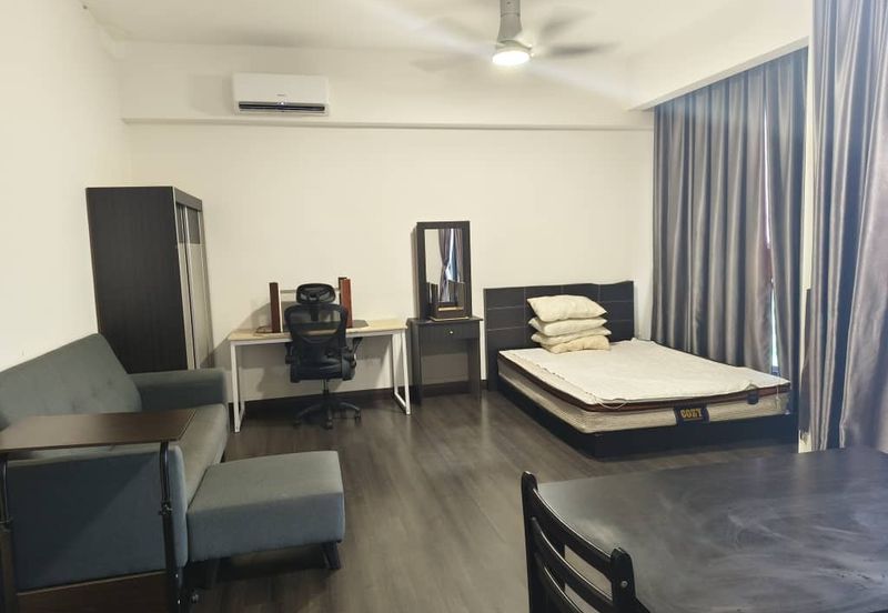 28 Boulevard (28 BLVD)