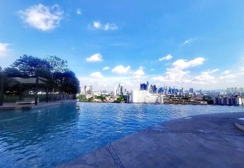 28 Boulevard (28 BLVD)