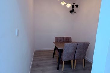 Cubic Botanical (Residensi Rimba)