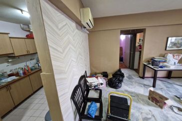 Tasik Heights Apartment