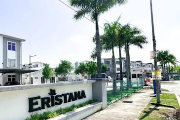 Eristana @ Seri Pristana