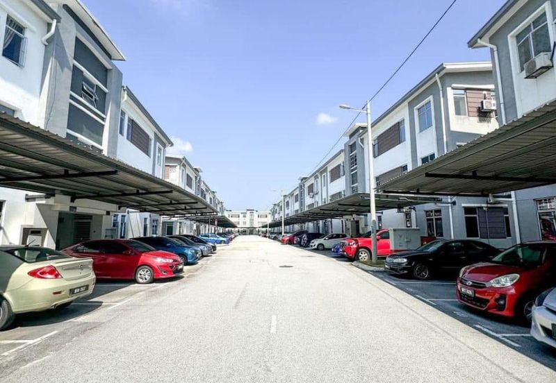 Eristana @ Seri Pristana