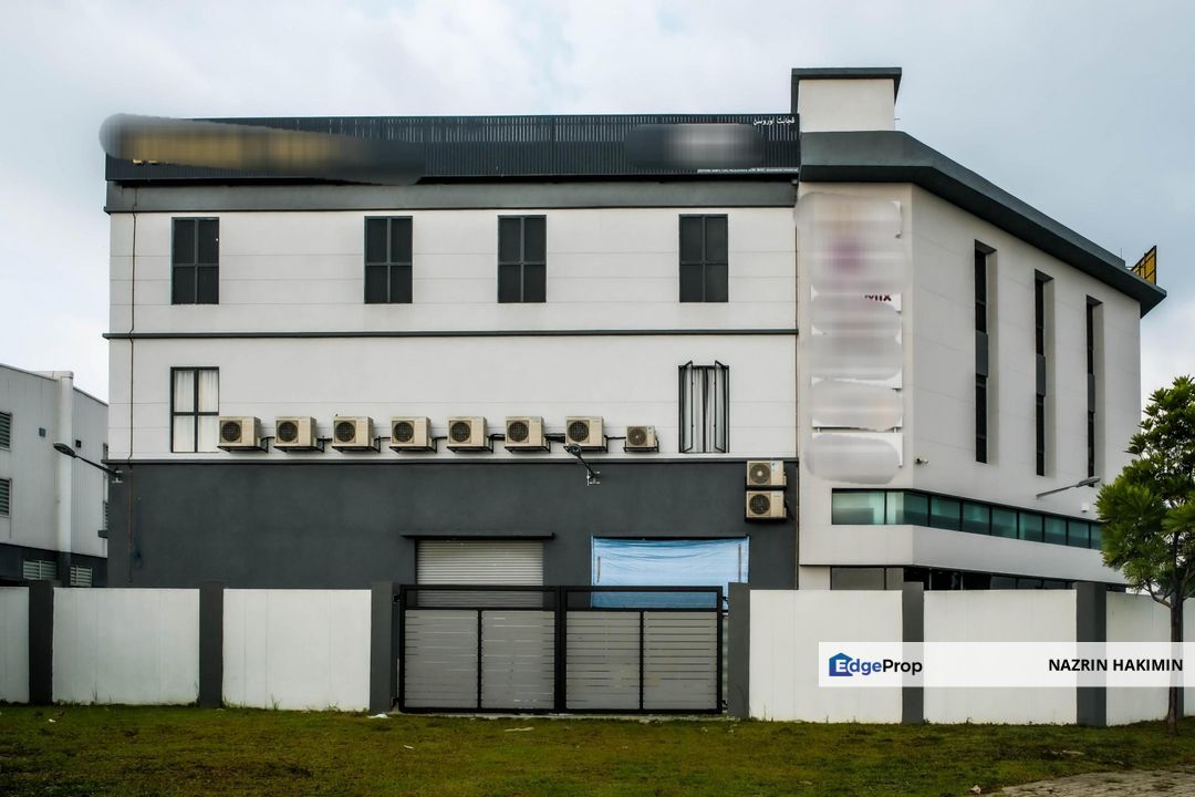 Corner Lot 3 Storey Semi-D Factory Warehouse Bukit Angkat, Kajang, Selangor, Kajang
