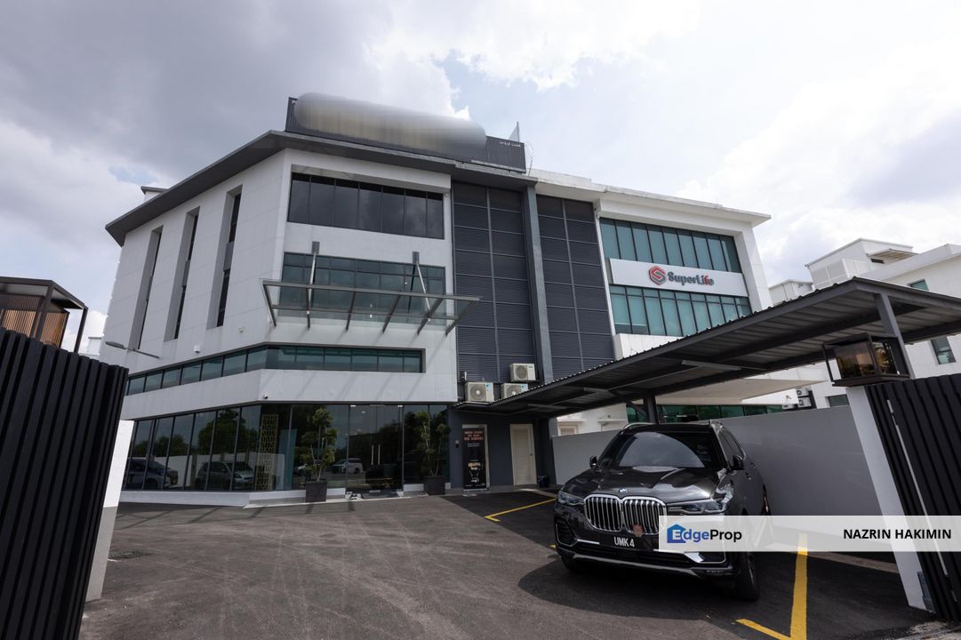 Corner Lot 3 Storey Semi-D Factory Warehouse Bukit Angkat, Kajang, Selangor, Kajang