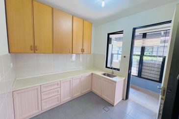 Saffron Hills @ Denai Alam