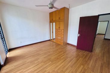 Saffron Hills @ Denai Alam