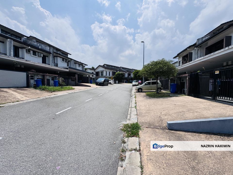 DOUBLE STOREY HOUSE INTER UNIT FOR SALE AT DENAI ALAM, Selangor, Shah Alam
