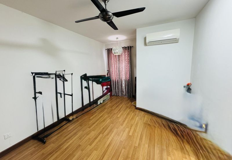 Saffron Hills @ Denai Alam