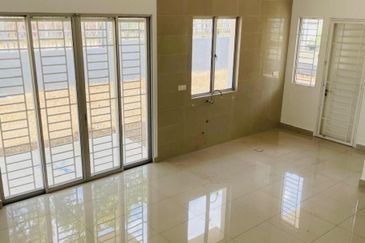 Ariza Elmina Gardens