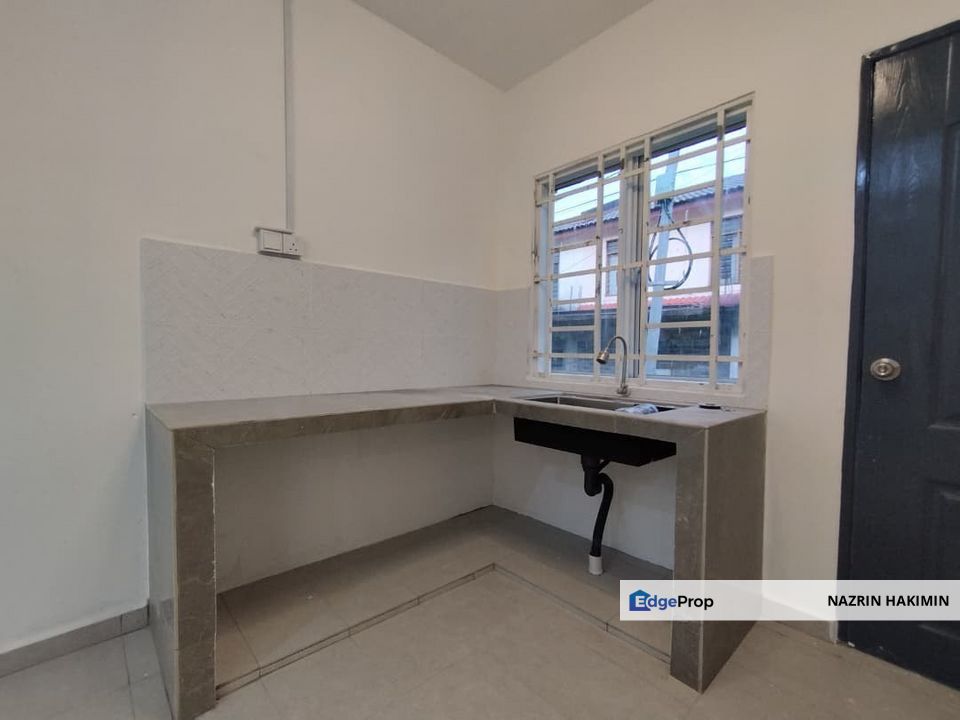 Double Storey Terrace Bakawali Bukit Sentosa For Sale, Selangor, Rawang