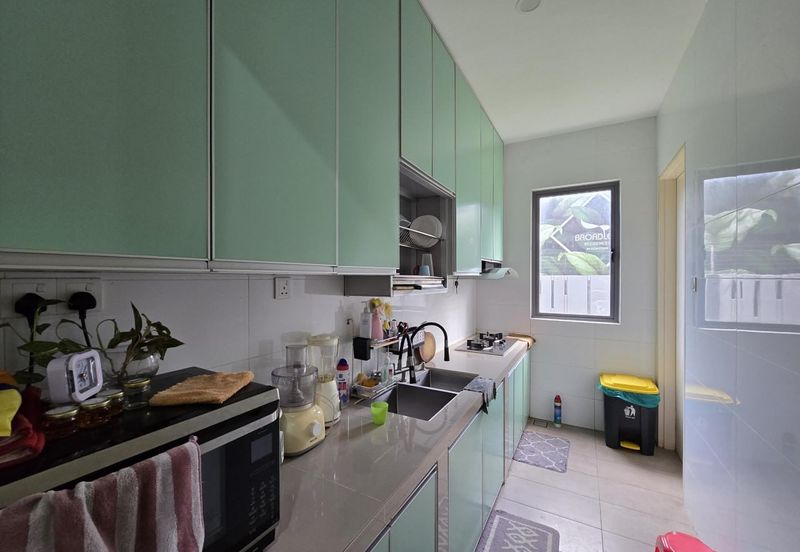 Broadleaf Residences, Hometree