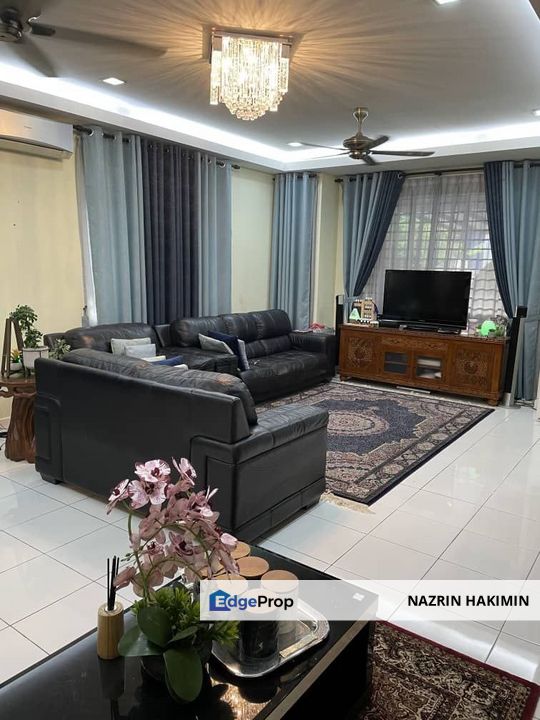 End Lot Double Storey Terrace Taman Mutiara Indah, Puchong Fully Renovated and Partial Furnished, Johor, Johor Bahru