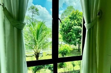 Avenue 2, Lake Valley