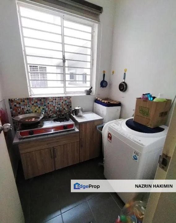 Karisma Freehold Apartment Near Eco Majestic | Perfect for Own Stay or Investment, Selangor, Semenyih