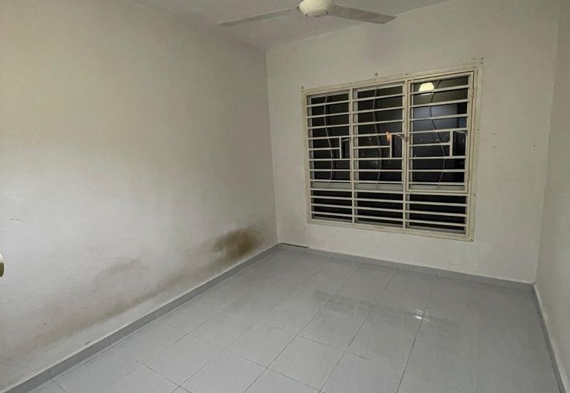 Residensi Laguna Biru 2