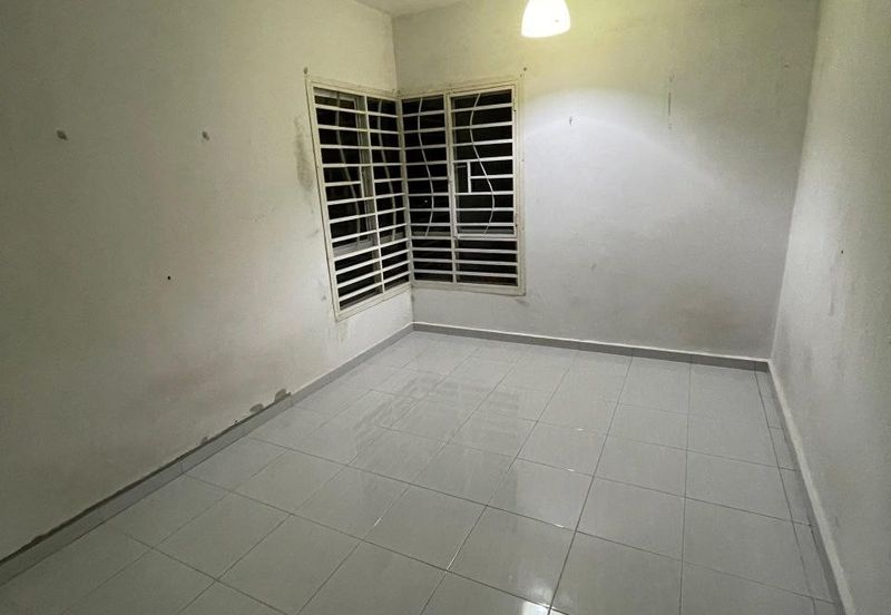 Residensi Laguna Biru 2