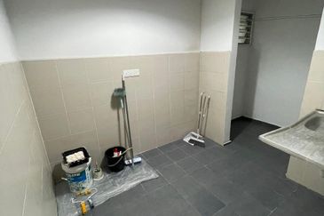 Residensi Laguna Biru 2