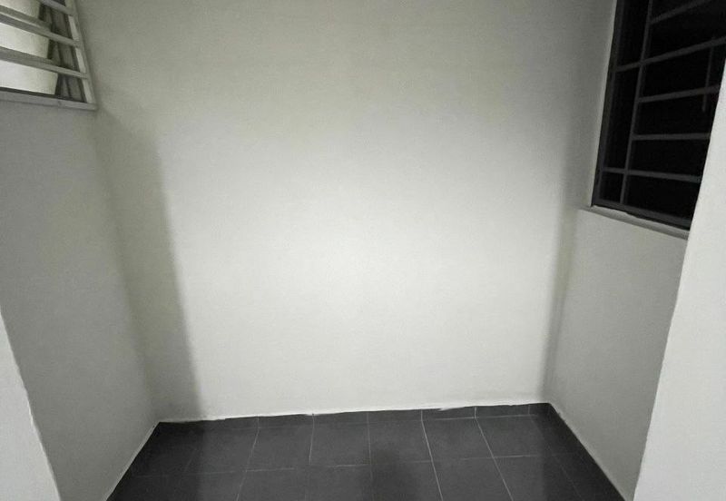 Residensi Laguna Biru 2