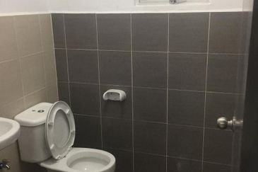 Residensi Laguna Biru 2