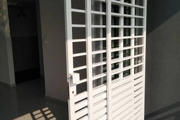 Residensi Laguna Biru 2