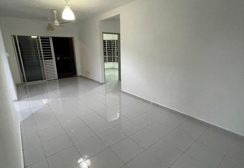 Residensi Laguna Biru 2