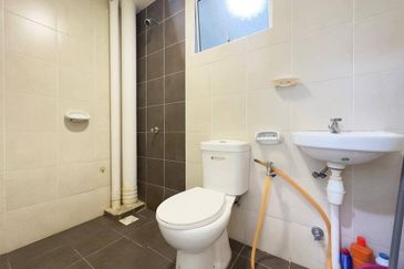 De Bayu Apartment @ Setia Alam