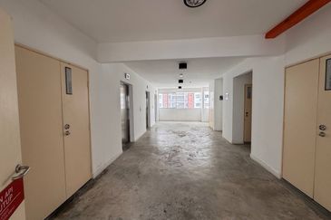 De Bayu Apartment @ Setia Alam