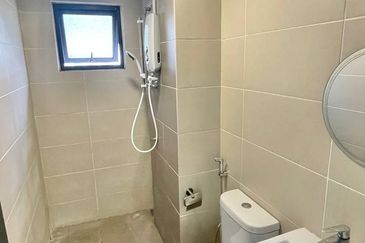 Emira Residence @ Shah Alam